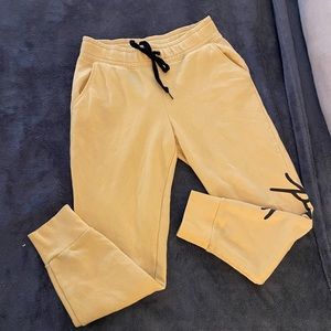 ⭐️SOLD⭐️VS Sweats